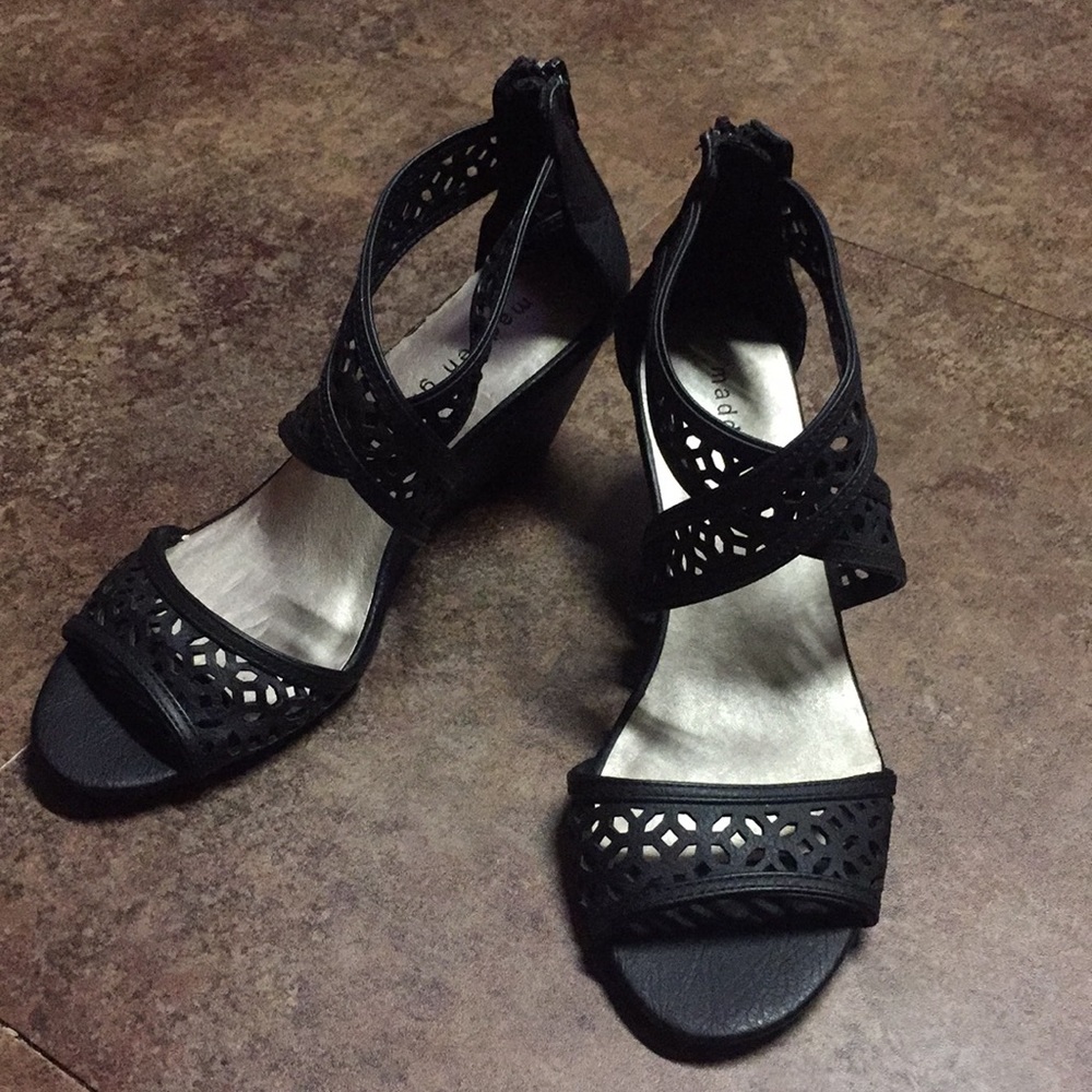 🖤 madden girl BY STEVE MADDEN SANDALS 🖤 SIZE 8🖤